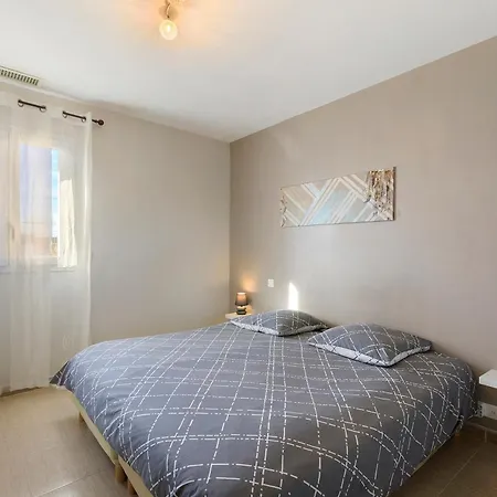 Apartment Les Roses De Jean