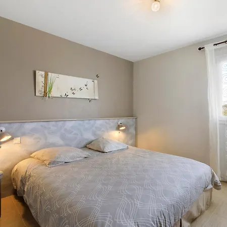Apartment Les Roses De Jean Paulhan